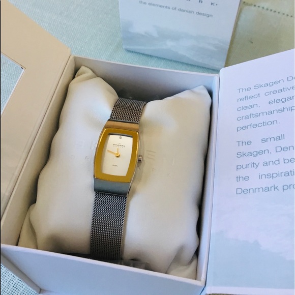 Ladies SKAGEN watch - Picture 1 of 7